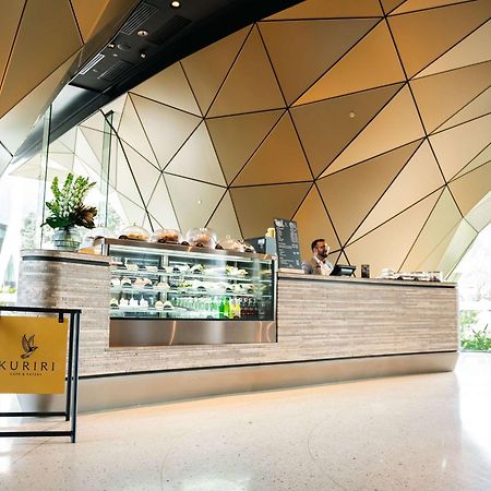 Pullman Auckland Airport Hotel Екстериор снимка KURIJI