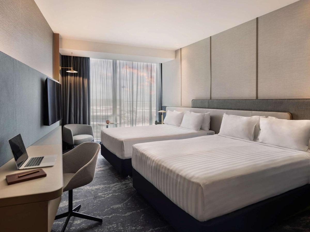 Pullman Auckland Airport Hotel Екстериор снимка Deluxe Room