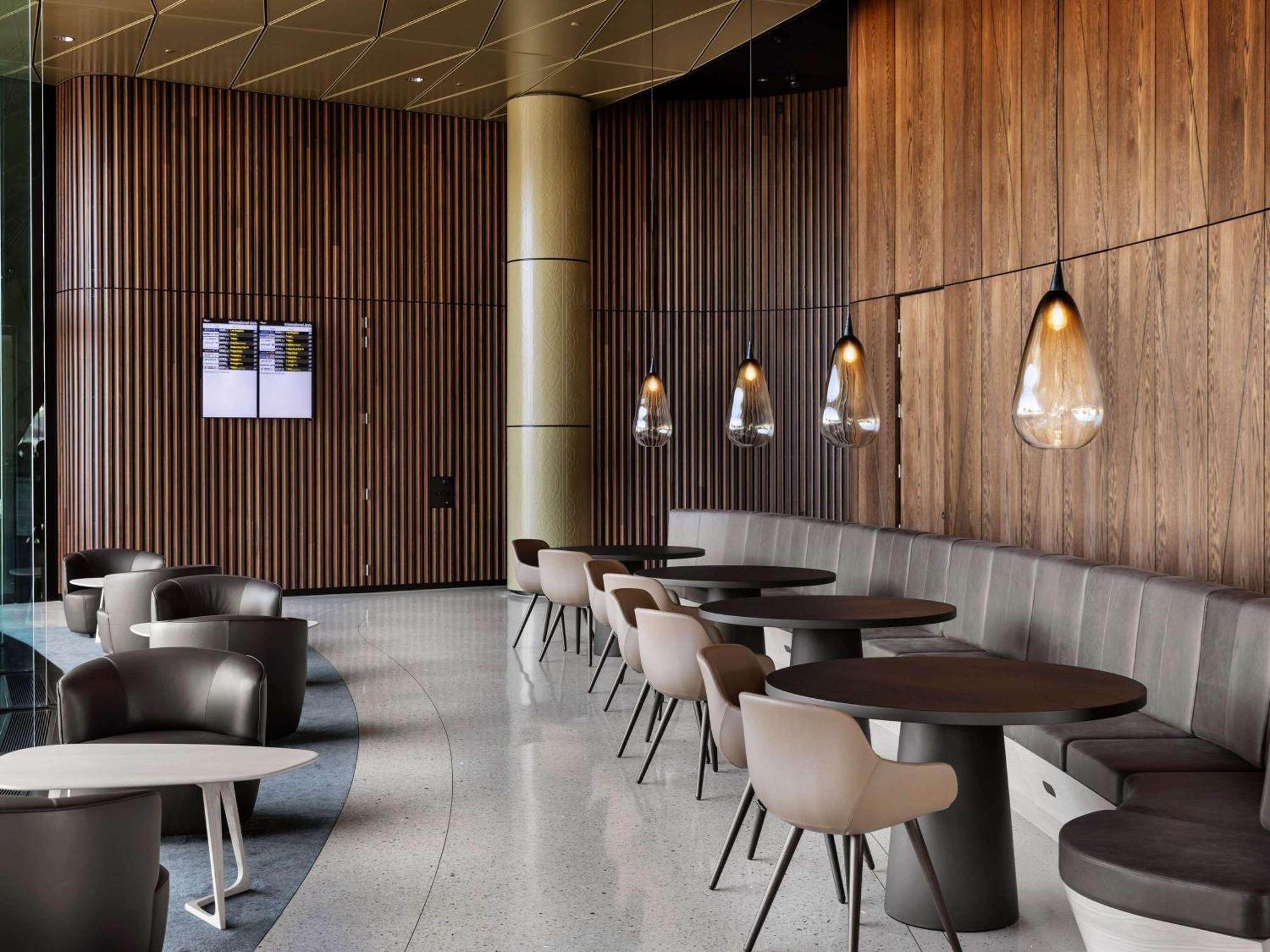 Pullman Auckland Airport Hotel Екстериор снимка The lounge at London Heathrow Airport